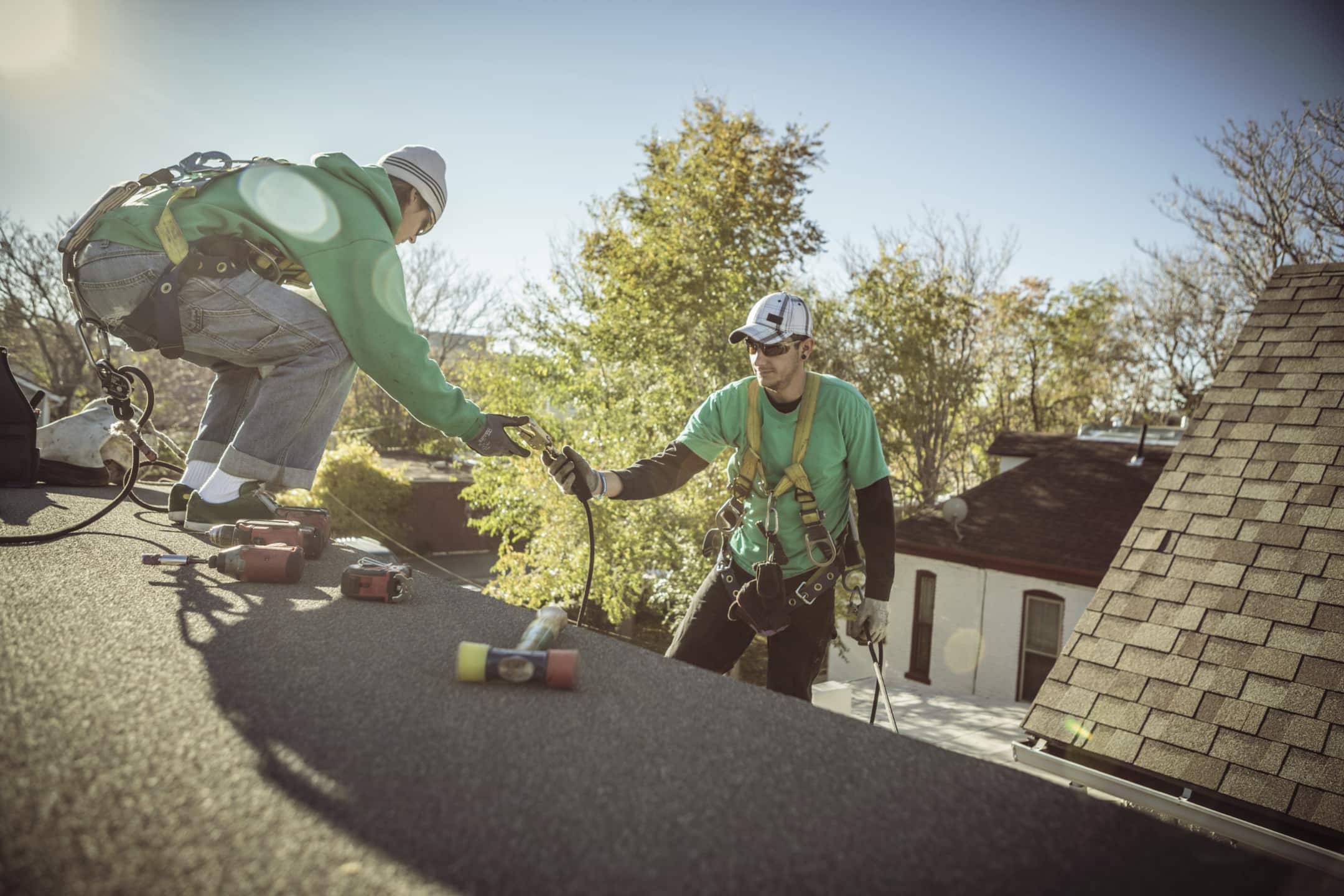Asphalt Shingles vs. Metal Roofing: Analyzing Long-Term Value in Missouri​